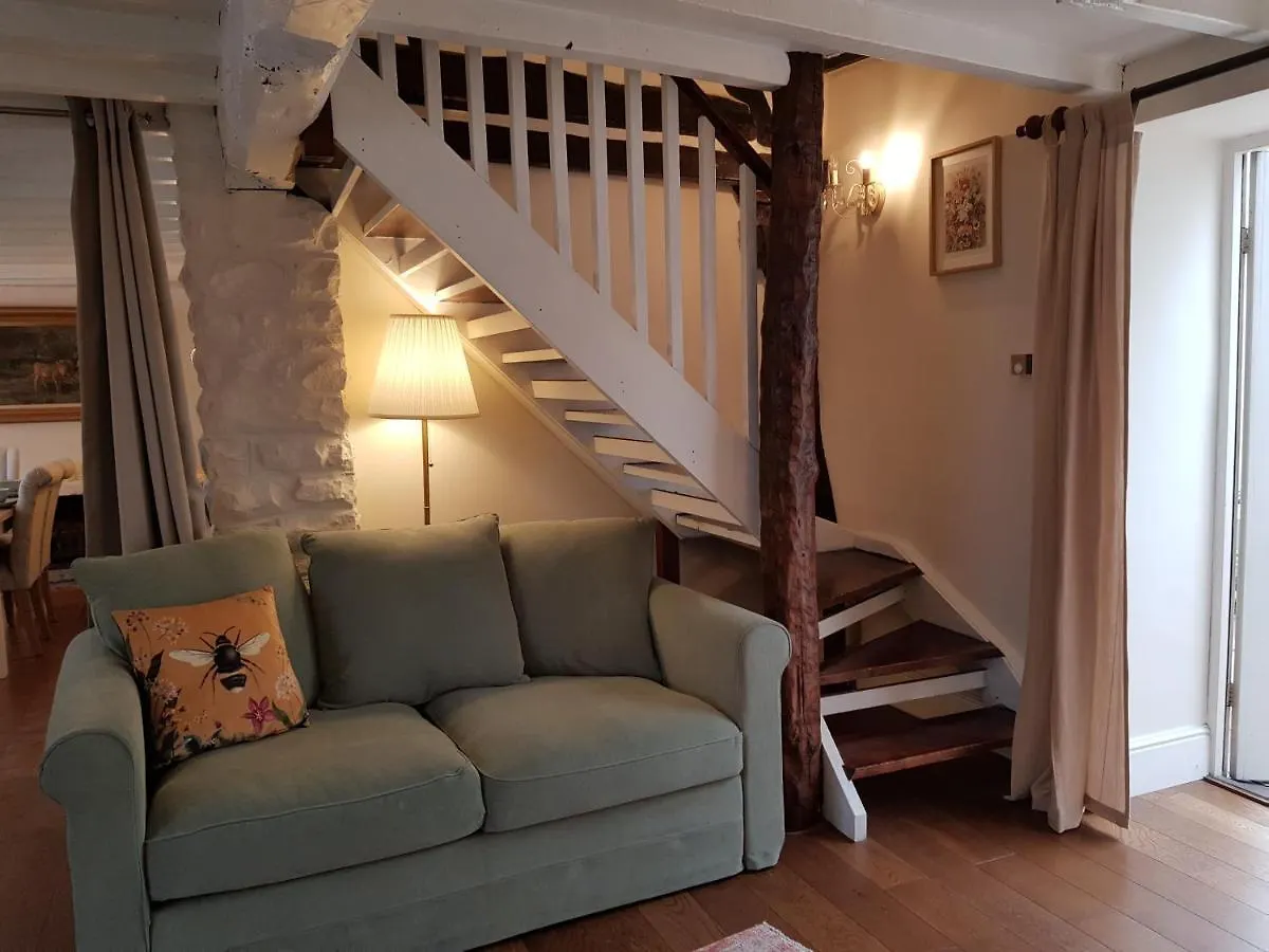 Cruck Cottage Pickering
