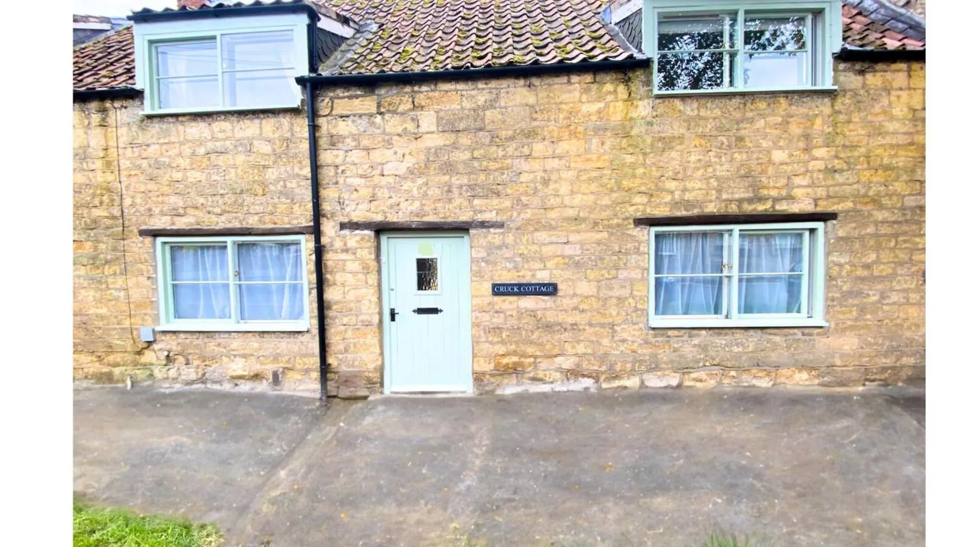 Cruck Cottage Pickering